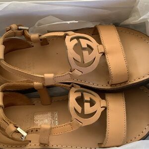 Gucci Beige Leather Sandals